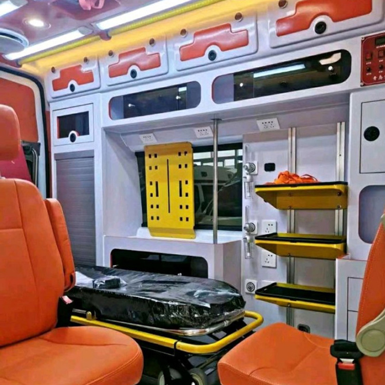 东乌珠穆沁长途救护车护送病人租赁价格